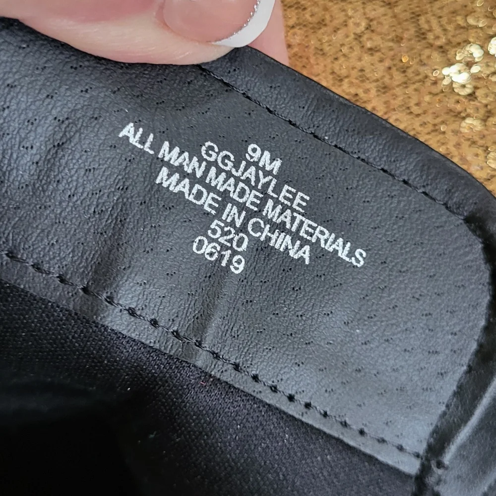 G by GUESS Women's Black Jaylee Side Zip Up Lace-Up Heeled Boots Size 9M - Picture 2 of 5